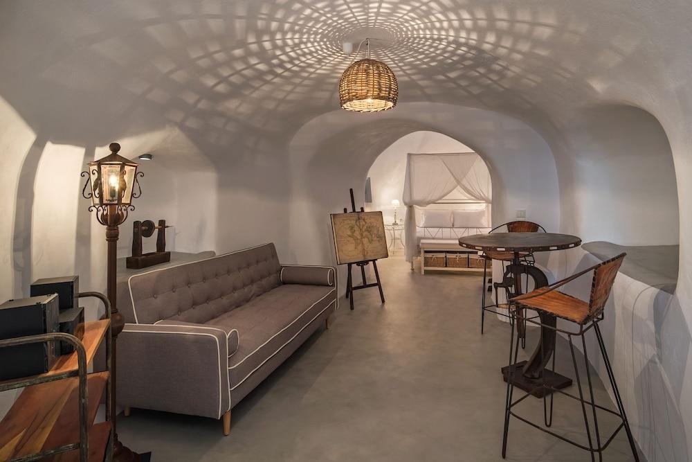 Rock Villas Complex - Private Luxe Top Retreat - Castle And Sea View Emporio  Bagian luar foto