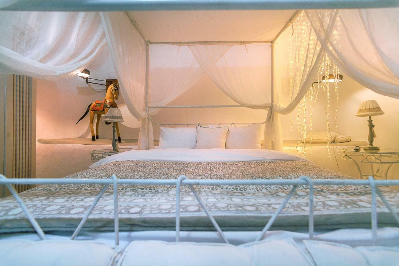 Rock Villas Complex - Private Luxe Top Retreat - Castle And Sea View Emporio  Bagian luar foto